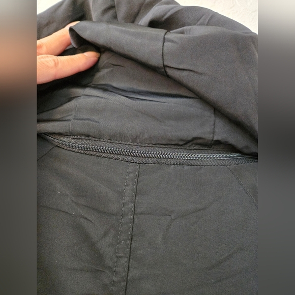 Zyia Black Drawstring Hooded Jacket size large - Picture 14 of 16